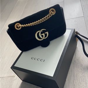 Gucci marmont velvet bag